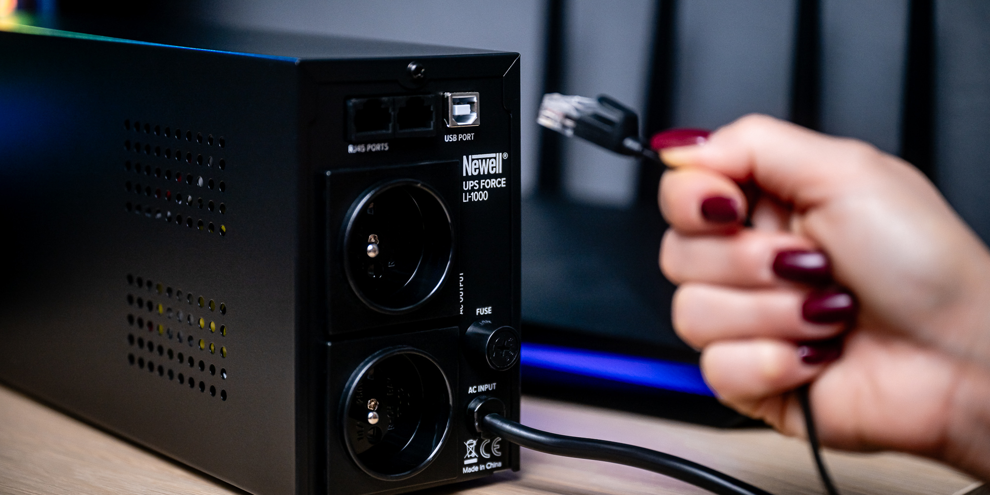 Zasilacz awaryjny UPS Newell Force LI-600